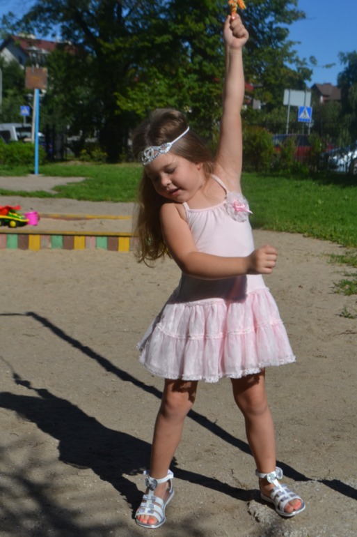 e7b84854f27270f7044ee50da60db641.jpg