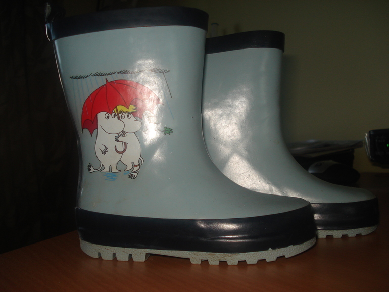 обувь на мальчика Б/У размеры с 19 по 22, кават, котофей, минимен, муммин