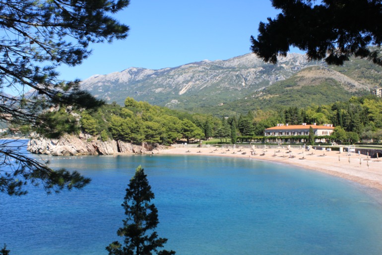 Черногория. Свети Стефан.