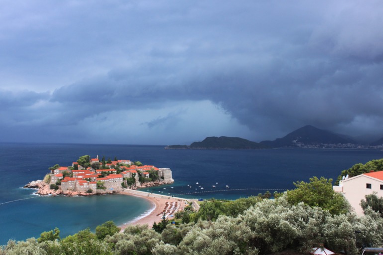 Черногория. Свети Стефан.