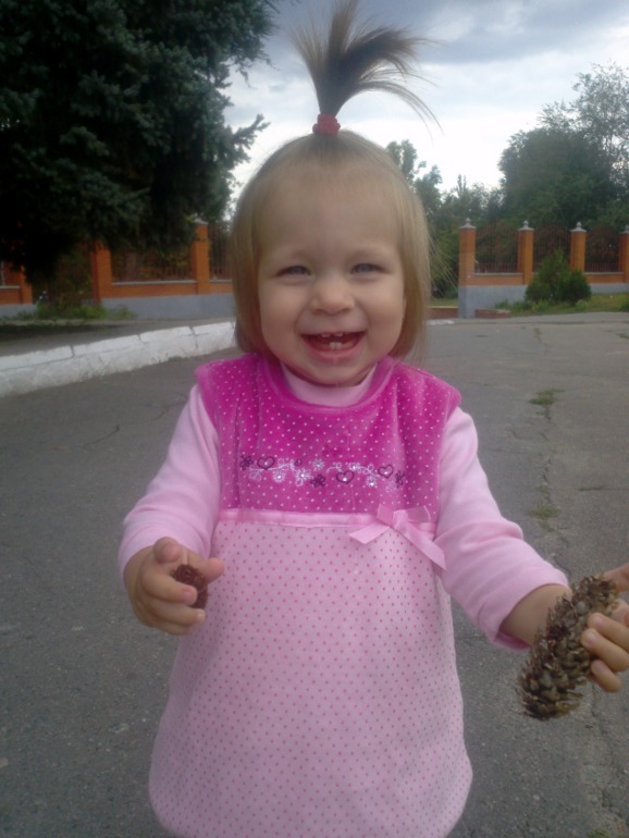 Нам 1 год и 3 месяца уже, а я и не заметила))