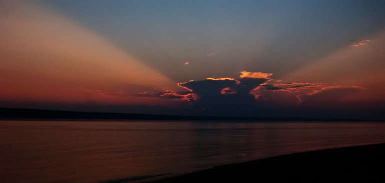 Настроенческое нытье. Сори.