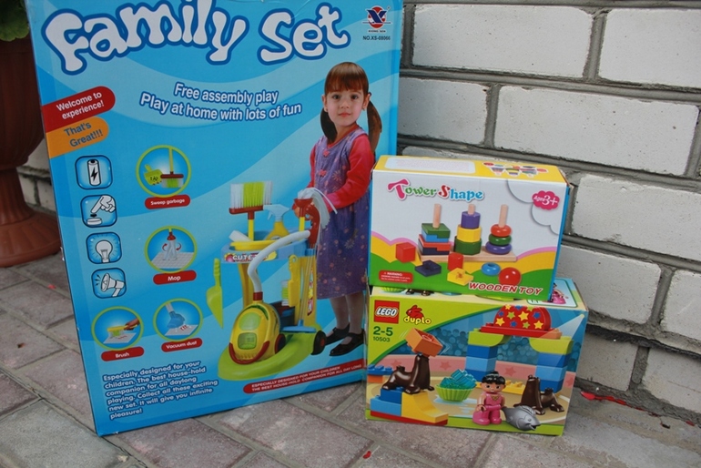 Наши 2 годика в стилле Минни Маус)