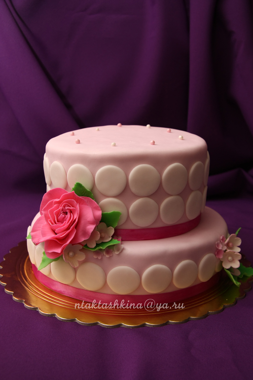 Свадебный торт с цветами