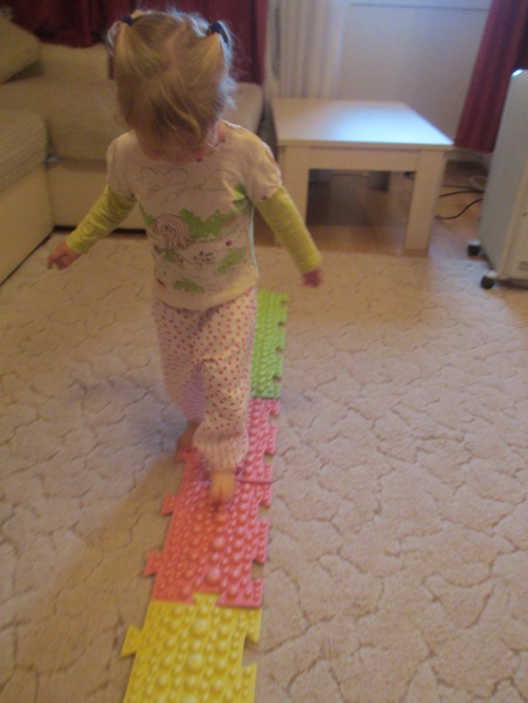 Дорожка для маленькой ножки