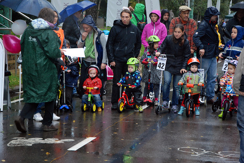 Наша первая покатушка или беговелогонка в Сокольниках