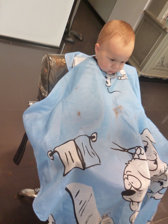 подстриглись)