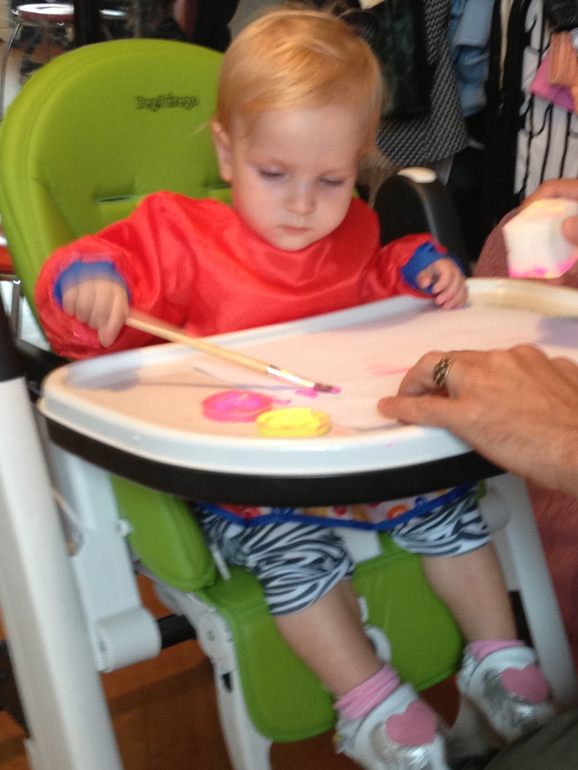 Много фотографий Марусели. Наши будни :)