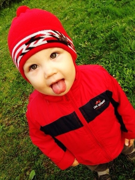 Матвеюшке 1 год и 9 месяцев!