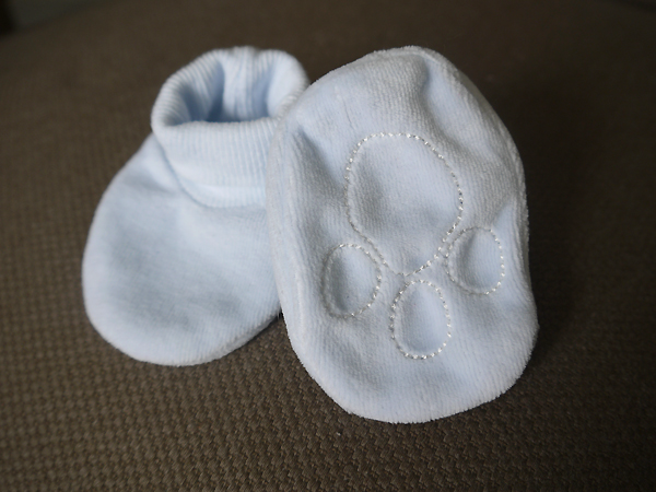 Комбинезон демисезонный IDEXE (италия) размер 3м + пинеточки в подарок