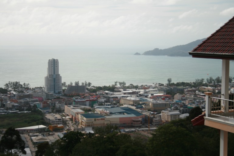 Очередная виза ран позади. Патонг. Смотровая площадка...