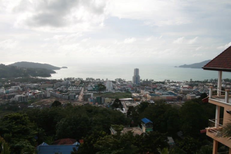 Очередная виза ран позади. Патонг. Смотровая площадка...