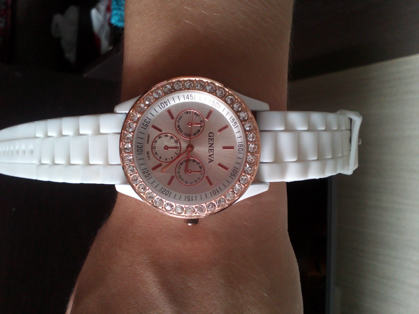http://item.taobao.com/item.htm?id=18250888797&spm=2014.12015342.0.0