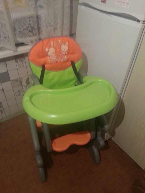 Стул для кормления