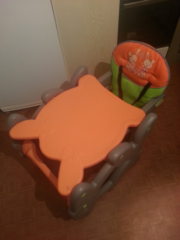 Стул для кормления