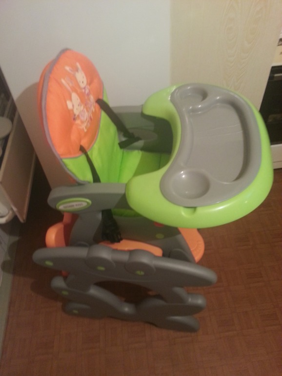 Стул для кормления