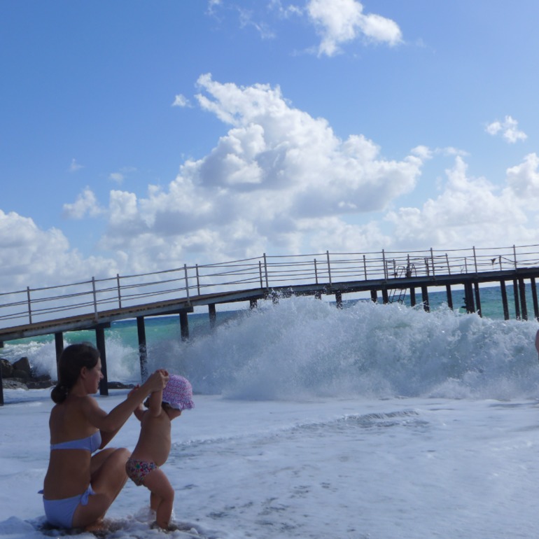 Соне 1 год и 9 месяцев!)