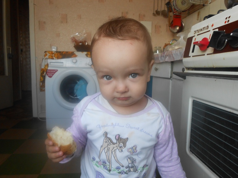 Моей мышке 1 год и месяц)