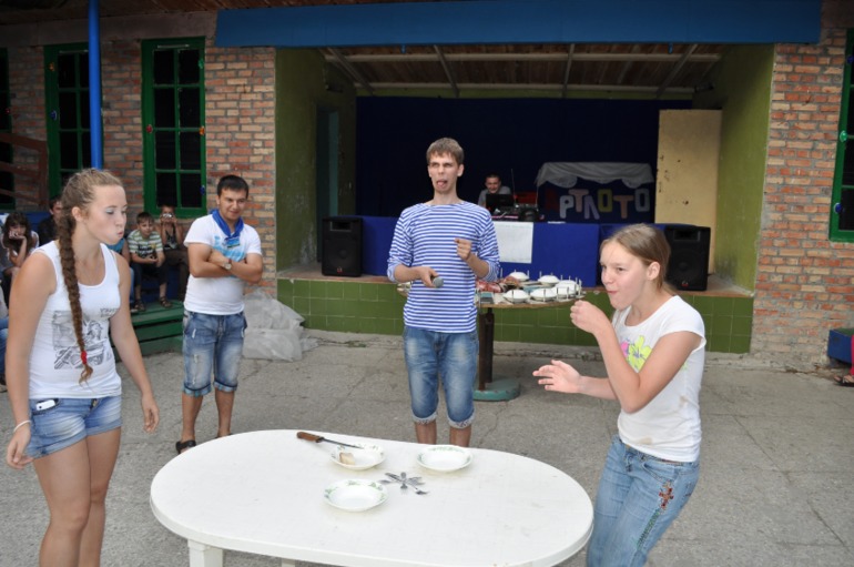 Вернулась моя старшенькая)))