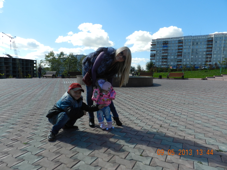 ДЕВОЧКИ ПРИВЕТИК ПИСАТЬ ЛЕНЬ ТАК ЧТО ФОТОЧКИ))У НАС ВСЕ ХОРОШО !)