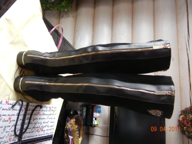 Продам Сапоги женские размер 40