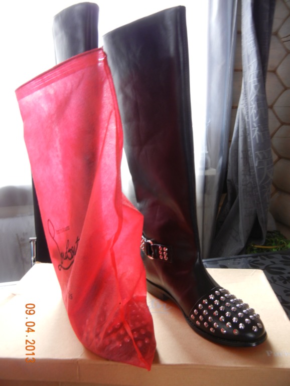 Продам Сапоги женские размер 40