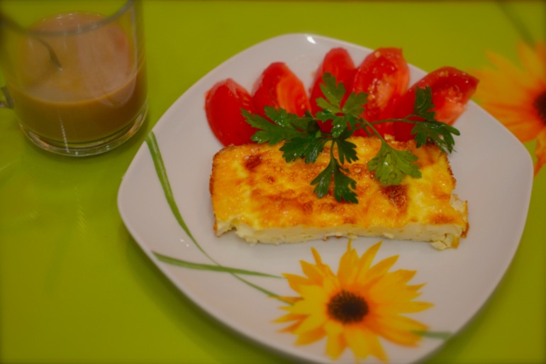 Омлет на завтрак.