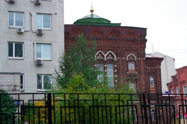 Москва из окна автомобиля.