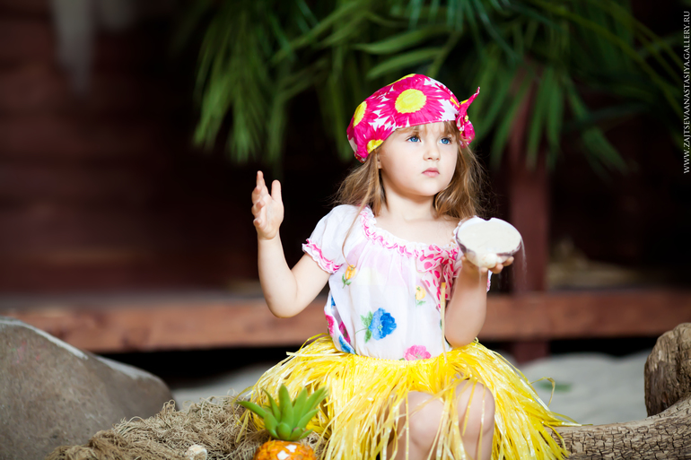 Ева на острове...   :))