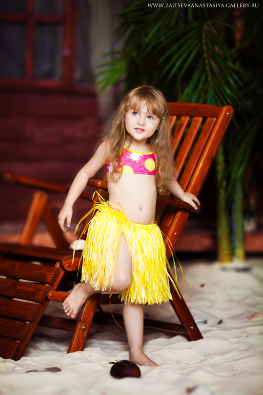 Ева на острове...   :))