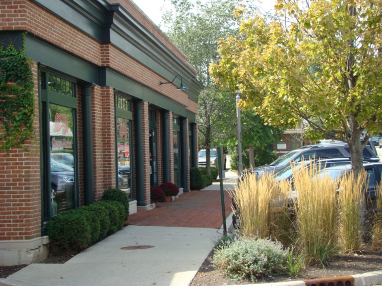 Город белых воротничков.