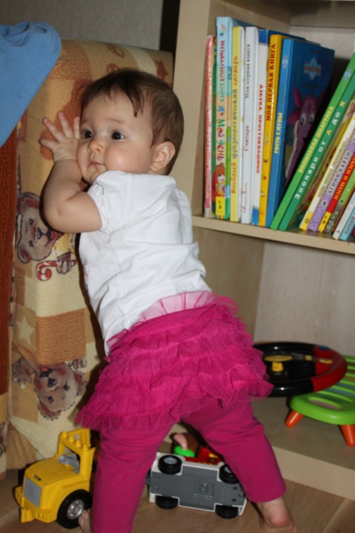 Лерочке-конфеточке 9 месяцев!