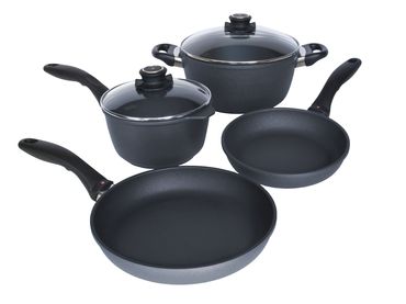 Swiss Diamond - швейцарская посуда с алмазным покрытием.