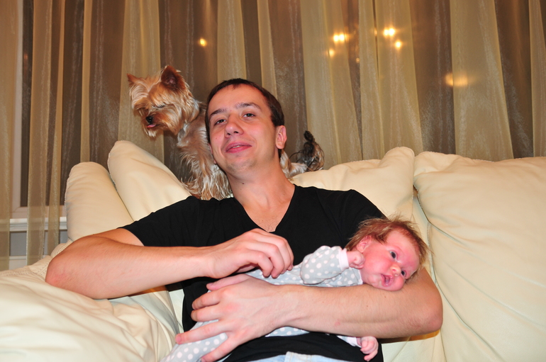 Целый месяц уже !!!