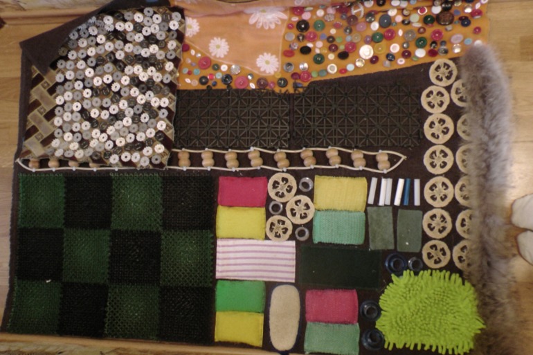 Массажные дорожки. Подготовка к флешмобу.