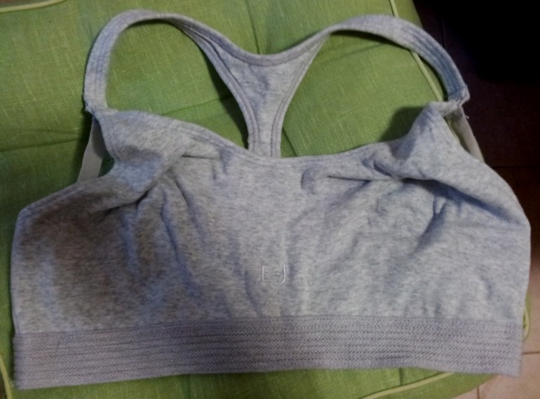 бюстгальтер для кормления Emma Jane серый и бежевый новые продаю