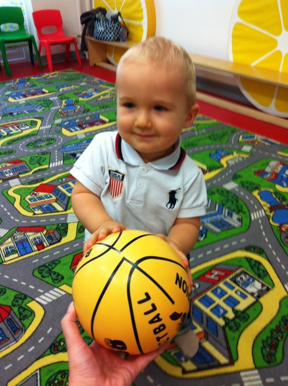 Топ, топ, топает малыш!