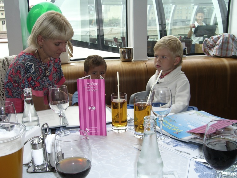 f4c58820de54d3c581ae514c07f0b6f6.jpg