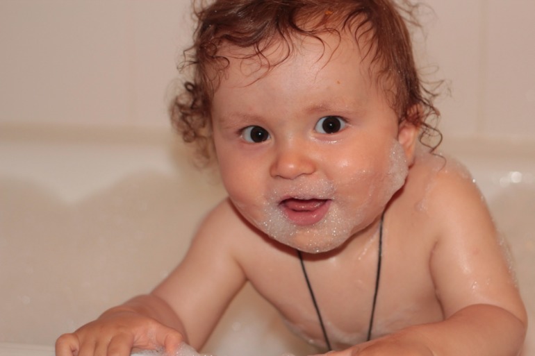 Нам 11 месяцев 25.08.2013 года