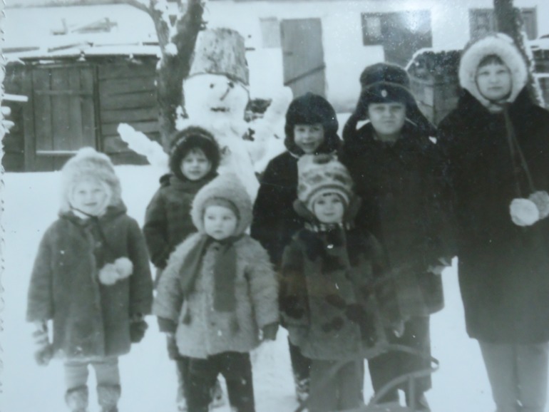 Разбирая старые альбомы....