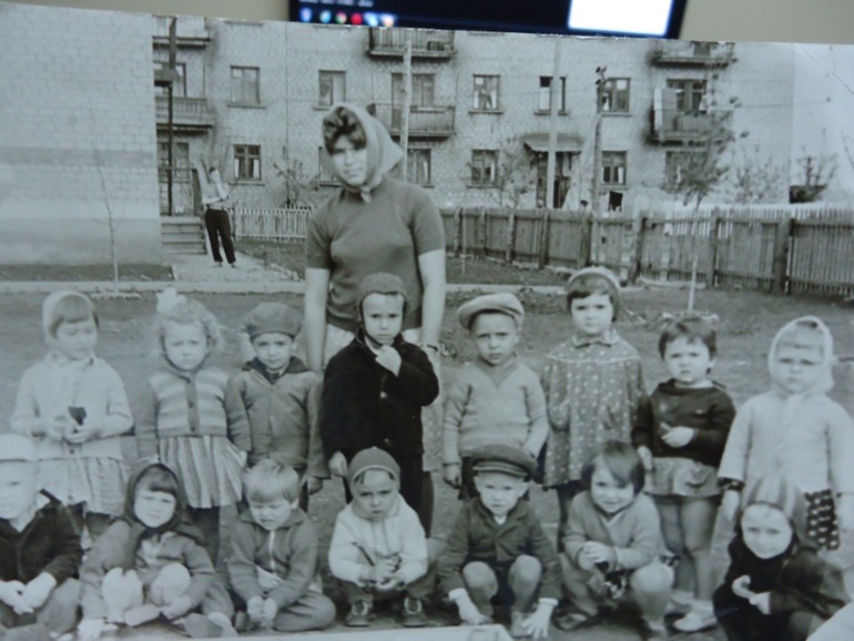 Разбирая старые альбомы....