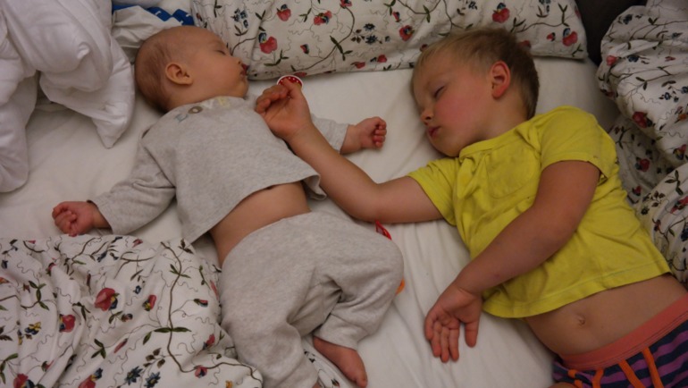 Обожаю нашу семью! Ещё хочу детей!!!:)))