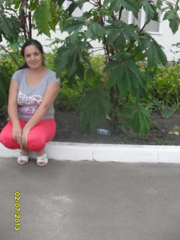 На прогулке.......дочка машенька и сыночек мишенька....ну и я