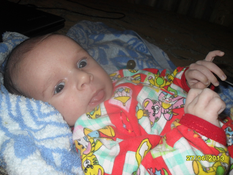 и нам сегодня месяц............урааааааааааа