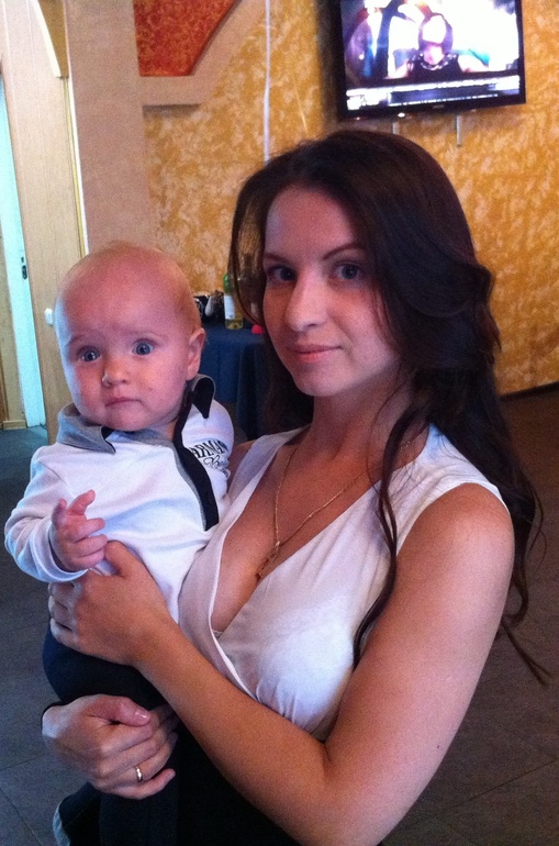 Эксперимент по выселению моего зайчика в кроватку...